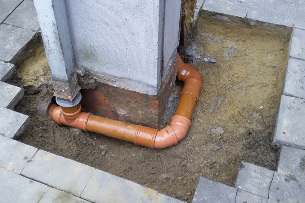 Raccordement aux égouts de debry c. entreprise générale