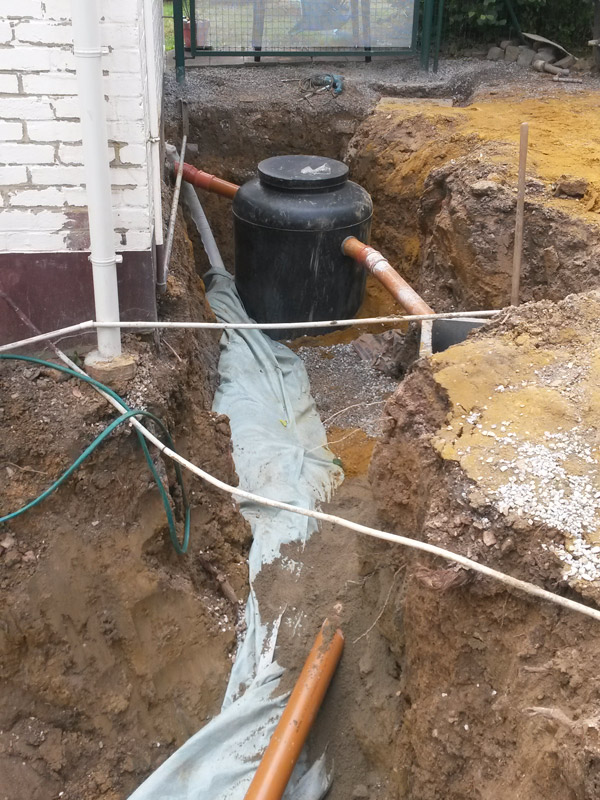 Installation d'un dégraisseur par debry c. construction