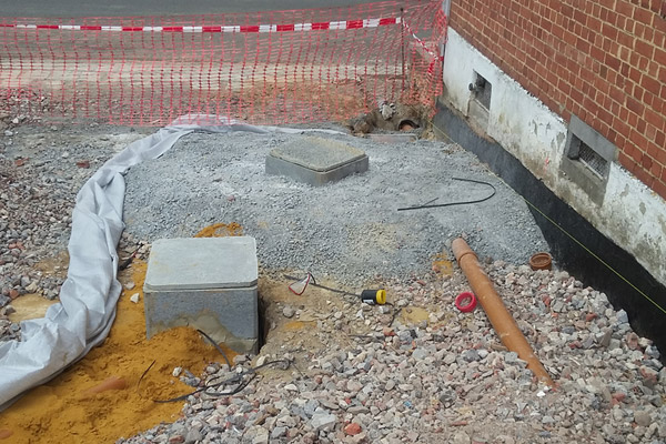 travaux chambre de visite namur debry